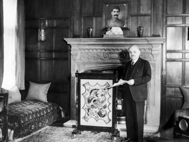 Soviet Embassy London. Ambassador Maisky with portrait of Stalin